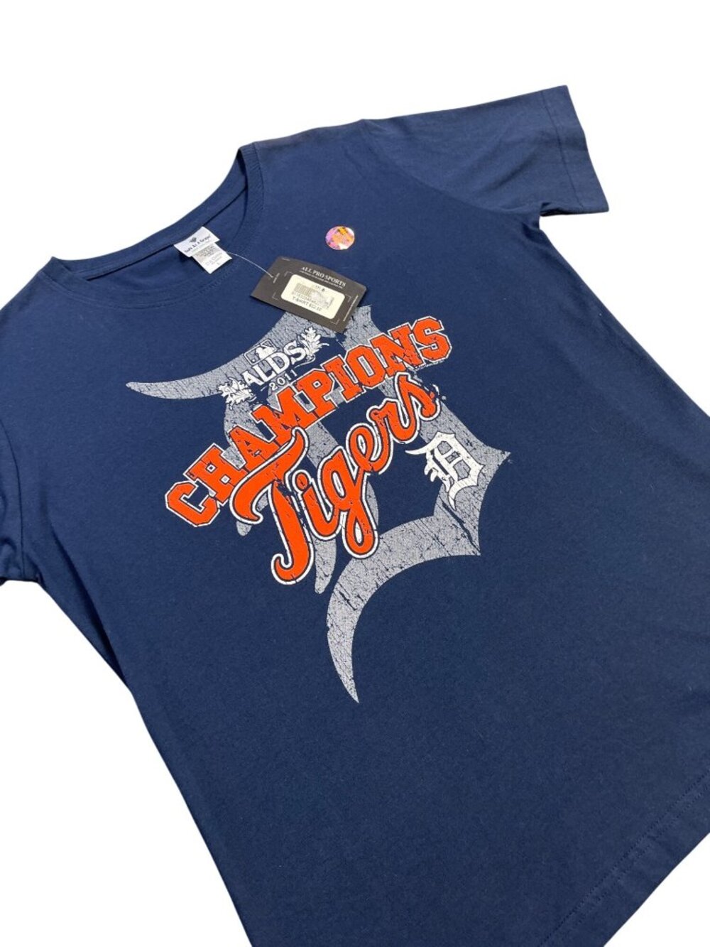 Detroit Tigers NWT 2011 ALDS Champions Women's MLB T-Shirt Soft as a Grape L